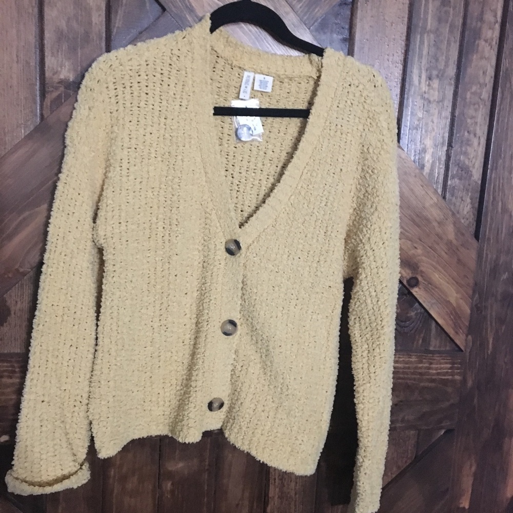 Cardigan - Picture 4 of 4